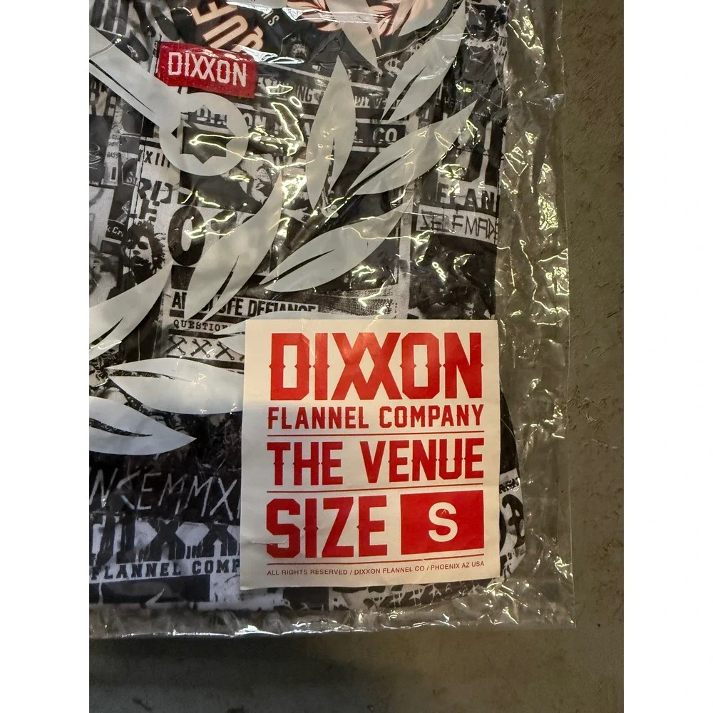 Dixxon Flannel Co The Venue Party Shirt Mens Small Black White Collage Graphic S